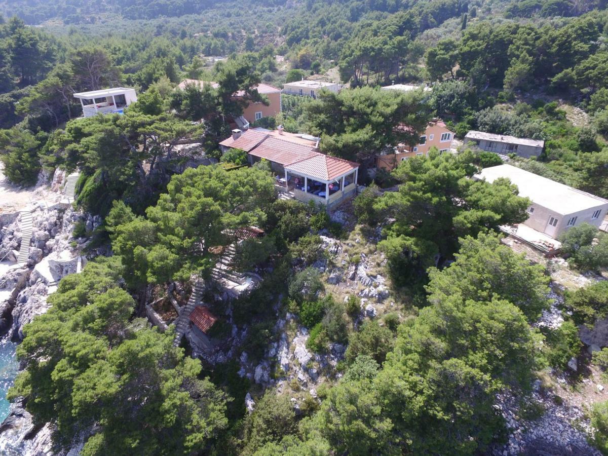 Stermasi Apartments ซาปลูนารา ภายนอก รูปภาพ
